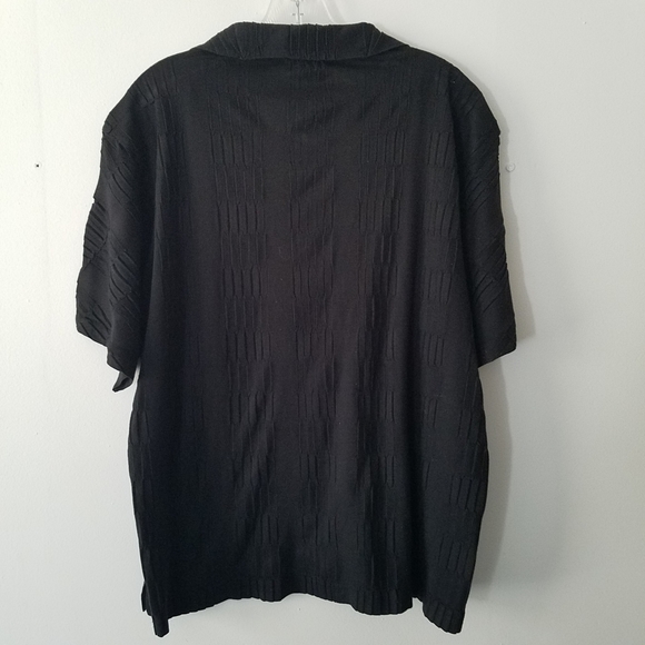 Kenneth Cole Reacton Buttonless Split Neck - Picture 2 of 4